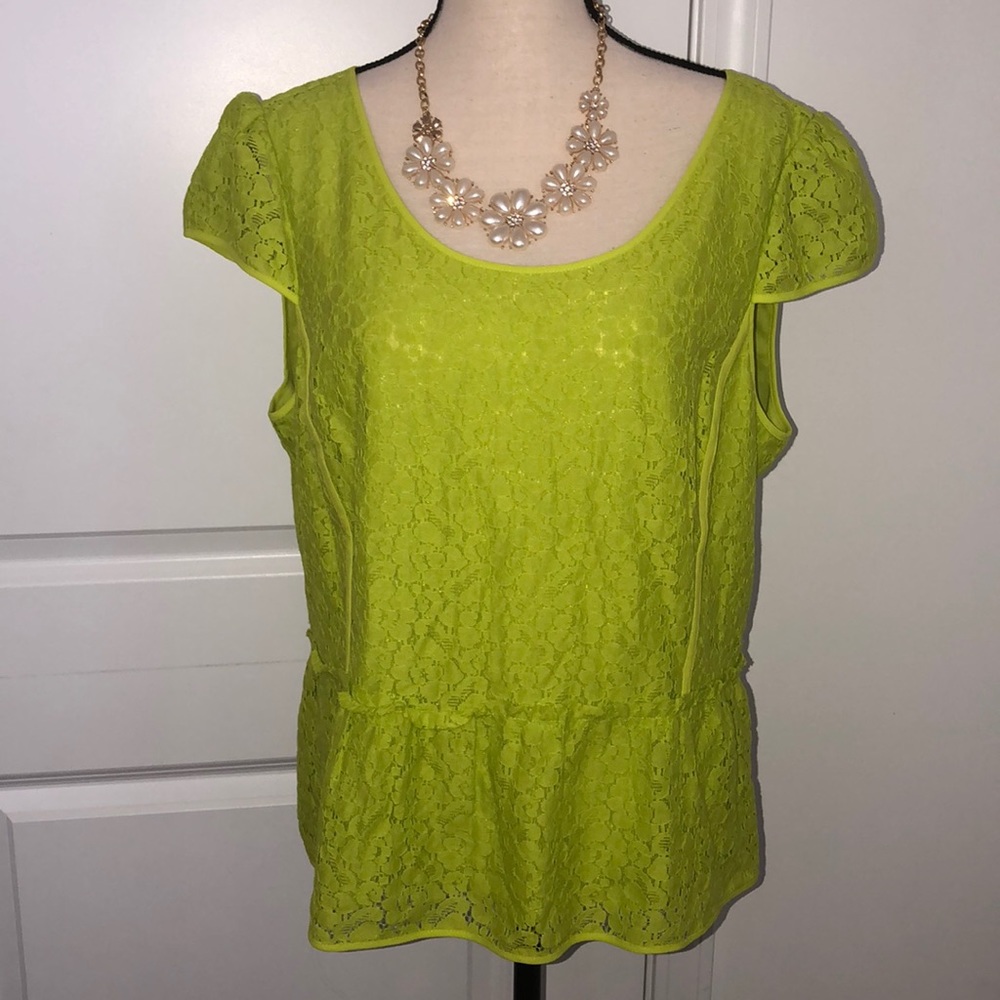 ANN TAYLOR LIME GREEN BLOUSE SIZE 14